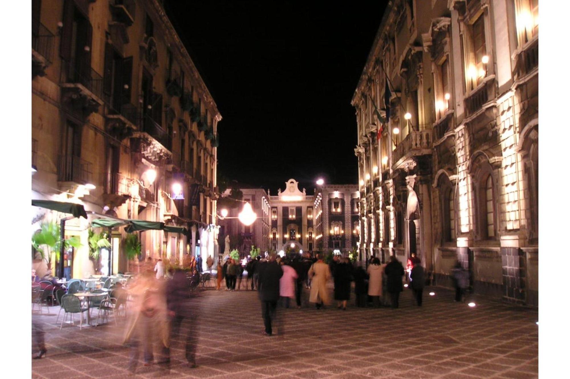 Arte House In The Historical Catania - Happy Rentals Exterior foto